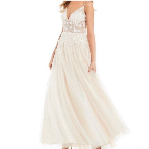 NWT Gianni Binni Floral Lace Tulle Maxi Dress Size Small (Juniors 5) Ivory - Picture 1 of 8